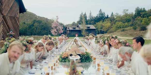 Midsommar table